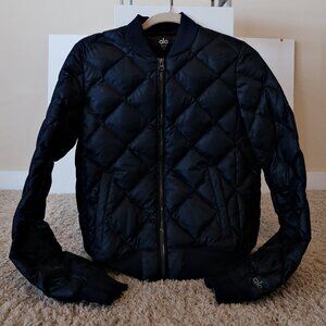 Alo Fitted Puffer Jacket, Blue Camo